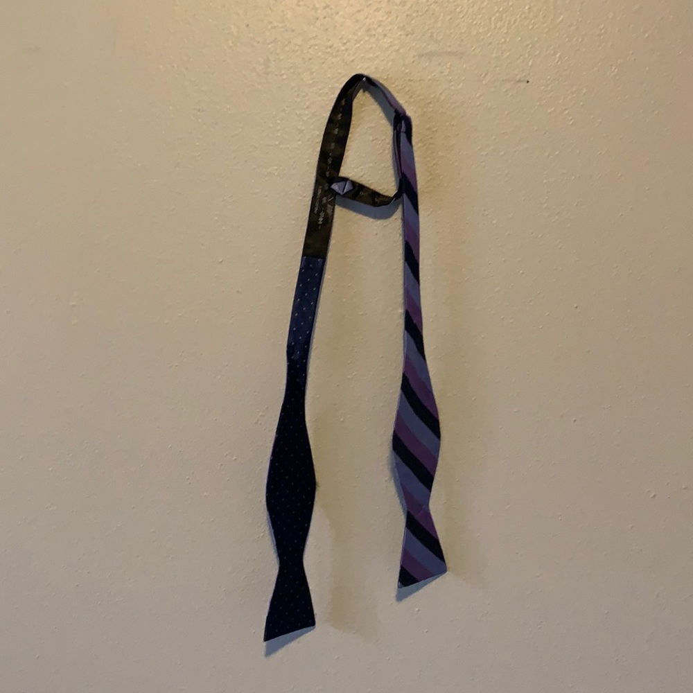 Bow tie